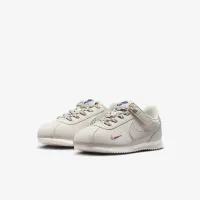 Nike Cortez EasyOn Little дитячі Кросівки колір коричневий
