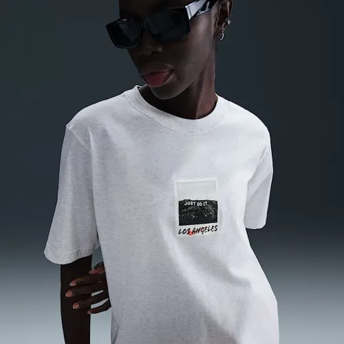 Nike Sportswear женская Crew-Neck футболка цвет коричневый