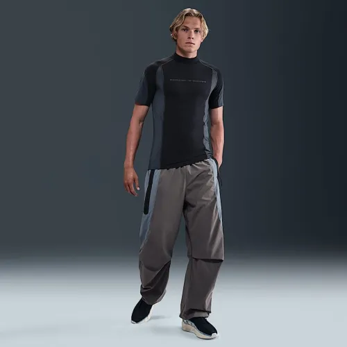 Nike Tech чоловічі Dri-FIT Woven Color-Block Loose-Fit Pants колір сірий
