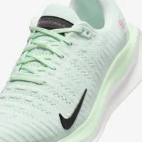 Nike InfinityRN 4 женская Road Running Кроссовки (Extra Wide) цвет зеленый