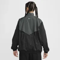 Nike Sportswear Breaking Windrunner женская Куртка цвет черный