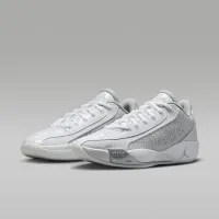 Nike Luka .77 