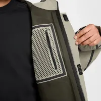 Nike Tech мужские Storm-FIT Hooded Rain Куртка цвет зеленый