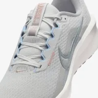 Nike Downshifter 13 женская Road Running Кроссовки цвет серый