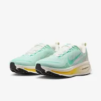Nike Vomero 18 женская Road Running Кроссовки цвет зеленый