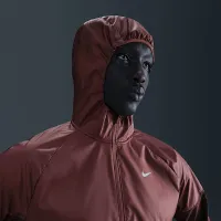 Nike Miler чоловічі Repel Winterized Running Куртка колір червоний
