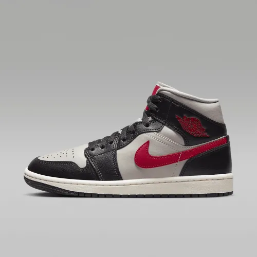 Nike Air Jordan 1 Mid жіноча Кросівки колір чорний