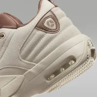 Nike Jordan Max Aura 6 женская Кроссовки цвет коричневый