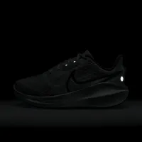 Nike Vomero 17 чоловічі Road Running Кросівки колір білий