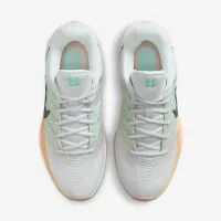 Nike Sabrina 3 