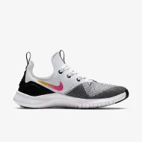 Nike Free TR 8 жіноча для тренування Кросівки колір чорний