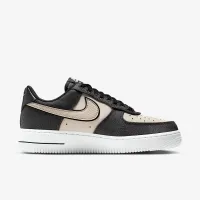 Nike Air Force 1 '07 SE женская Кроссовки цвет черный