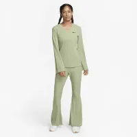 Nike Sportswear женская Ribbed Jersey Long-Sleeve V-Neck Top цвет зеленый