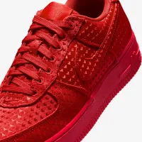 Nike Air Force 1 '07 SE женская Кроссовки цвет красный
