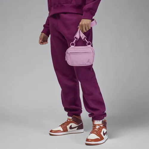 Nike Jordan Alpha Camera сумка (1L) цвет фиолетовый