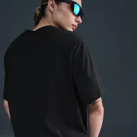 Nike Sportswear Essential жіноча футболка колір чорний