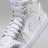 Nike Air Jordan 1 Mid SE женская Кроссовки цвет белый