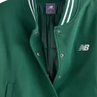 Куртка New Balance WJ41509NWG - зелена