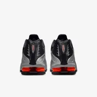 Nike Shox R4 чоловічі Кросівки колір сірий