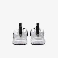 Nike Team Hustle D 12 Baby/Toddler Кросівки колір білий