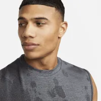 Nike Dri-FIT ADV A.P.S. чоловічі Versatile Tank колір сірий