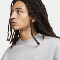 Nike Solo Swoosh мужские Fleece Crew цвет серый