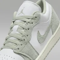 Nike Air Jordan 1 Low SE чоловічі Кросівки колір білий