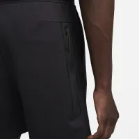 Nike Sportswear Tech Fleece Lightweight чоловічі шорти колір чорний