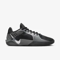 Nike Sabrina 2 