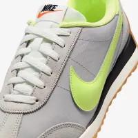 Nike Pacific женская Кроссовки цвет коричневый