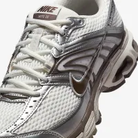 Nike Air Max Moto 2K женская Кроссовки цвет серый