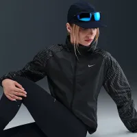 Nike Tempo Flash жіноча Repel Running Куртка колір чорний
