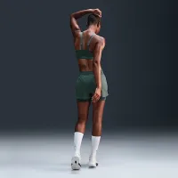Nike Indy Medium Support женская Padded Adjustable Sports Bra цвет зеленый