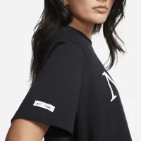Nike Sportswear Classic жіноча футболка колір чорний