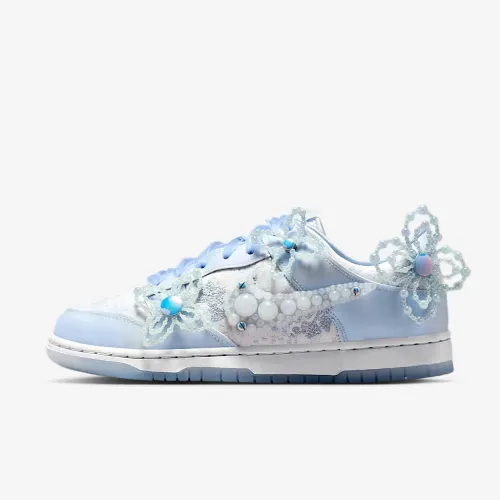 Nike Dunk Low женская Artist Collection женская Кроссовки цвет белый