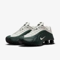 Nike Shox R4 чоловічі Кросівки колір зелений