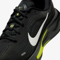 Nike Journey Run чоловічі Road Running Кросівки колір чорний