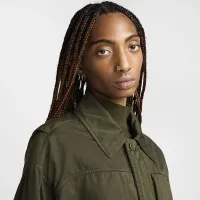 Nike Every Stitch Consideцвет красный женская Shop Coat цвет зеленый