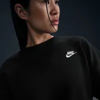 Nike Sportswear Club Fleece женская Loose Crew-Neck свитшот цвет черный