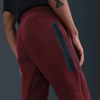 Nike Tech чоловічі Fleece Joggers колір червоний