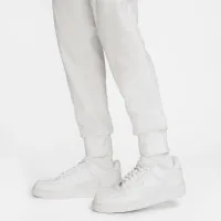 Nike Club чоловічі Knit Joggers колір білий