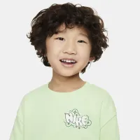 Nike Sportswear Create Your Own Adventure Toddler French Terry Graphic Crew комплект колір зелений