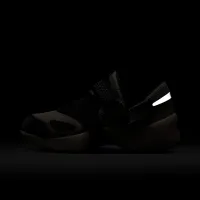 Nike Jordan Trunner LX женская Кроссовки цвет коричневый