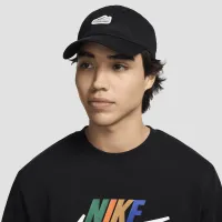 Nike Club Unstructuколір червоний Cap колір чорний