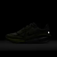 Nike Vomero 17 