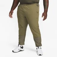 Nike A.P.S. мужские Dri-FIT ADV Woven Versatile Pants цвет зеленый