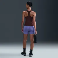 Nike Swoosh жіноча Medium-Support Padded Sports Bra Tank колір червоний