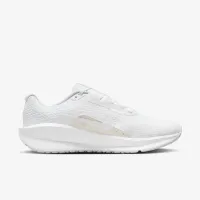 Nike Downshifter 13 жіноча Road Running Кросівки колір білий