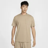Nike Sportswear Premium Essentials чоловічі Pocket футболка колір коричневий