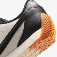 Nike Pacific Leather жіноча Кросівки колір білий